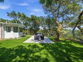 233 Melody Ln, Orinda CA 94563