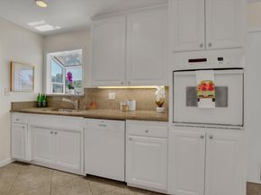 2090 Coolidge Dr, Santa Clara CA 95051