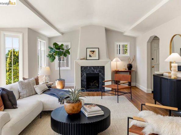 1005 Portal Ave., Oakland CA 94610