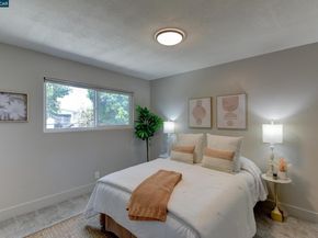 2913 16Th St, San Pablo CA 94806