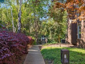 1 Chorley Walk, Pleasant Hill CA 94523