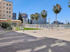 1 Lakeside Dr 1608, Oakland CA 94612