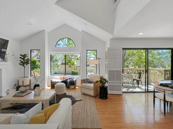 1934 Beacon Ridge Ct, Walnut Creek CA 94597