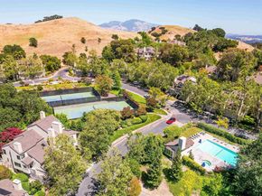 1934 Beacon Ridge Ct, Walnut Creek CA 94597