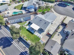1972 Carnation Cir, Livermore CA 94551