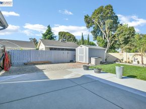 1972 Carnation Cir, Livermore CA 94551