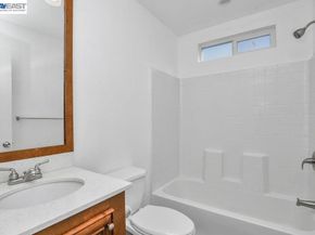 1972 Carnation Cir, Livermore CA 94551