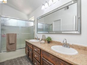 150 Trenton Cir, Pleasanton CA 94566