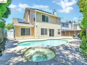 150 Trenton Cir, Pleasanton CA 94566
