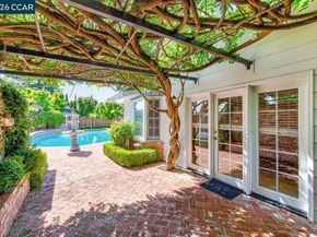 2201 Loch Ln, Walnut Creek CA 94598