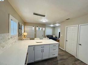 1249 88TH Ave, Oakland CA 94621