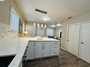 1249 88TH Ave, Oakland CA 94621