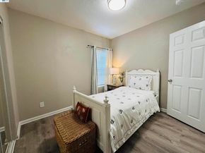 1249 88TH Ave, Oakland CA 94621