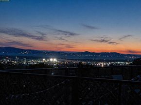 10570 Englewood Dr, Oakland CA 94605