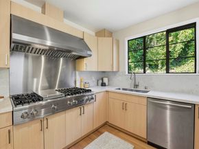 44 Highgate Rd, Kensington CA 94707