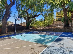 8861 Acorn Way, Gilroy CA 95020