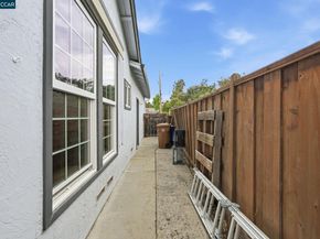 2024 Olympic Dr, Martinez CA 94553
