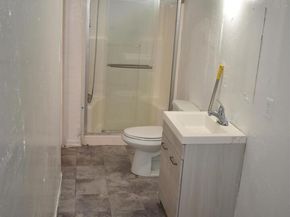 9945 B St, Oakland CA 94603