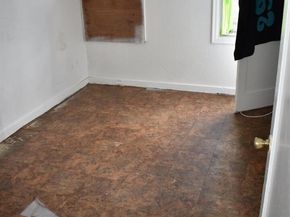 9945 B St, Oakland CA 94603