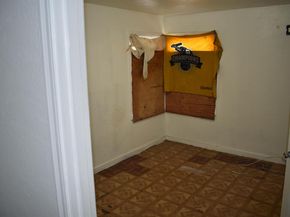 9945 B St, Oakland CA 94603