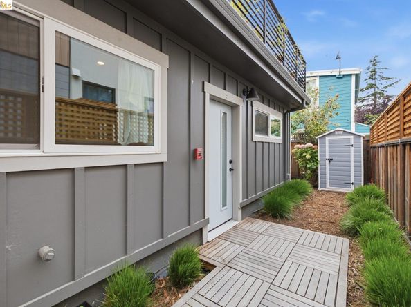 1519 Fairview St 2, Berkeley CA 94703
