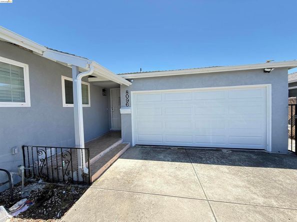 8096 Juniper Ave, Newark CA 94560