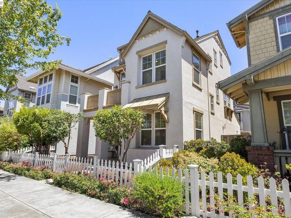 4468 Peralta Blvd, Fremont CA 94536