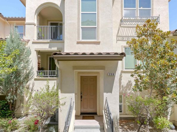 238 Paso Roble Cmn, Fremont CA 94539