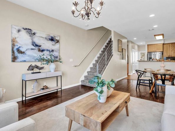 1543 Nevin Plz, Richmond CA 94801