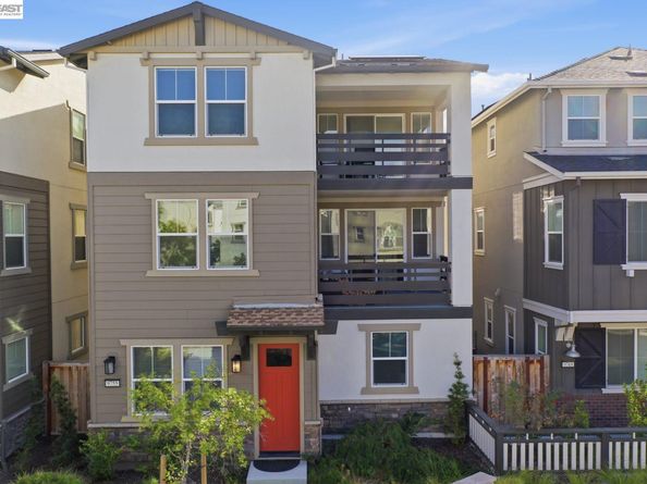 9755 Pontoon Way, Newark CA 94560