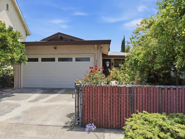 1478 Plaza Dr, San Leandro CA 94578