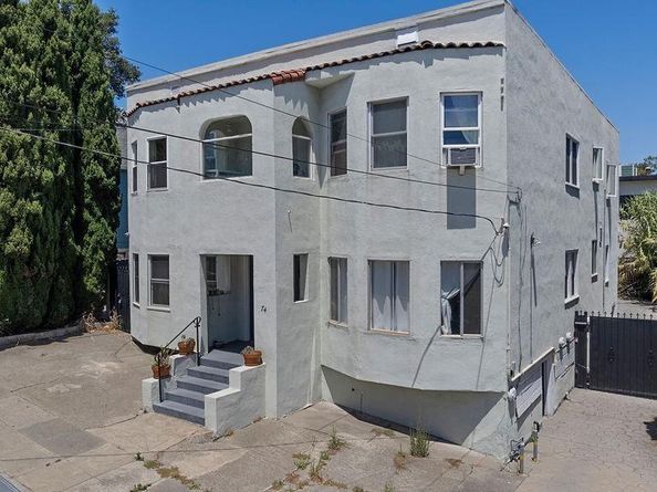 74 Pearl St, Oakland CA 94611