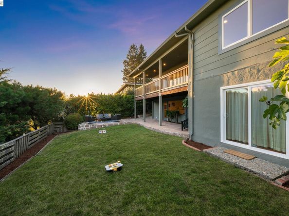 6957 Armour Drive, Oakland CA 94611