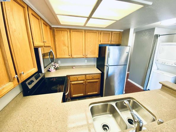 2505 Miramar Ave 122, Castro Valley CA 94546