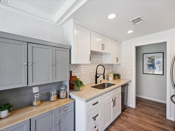 4453 Porter St, Fremont CA 94538