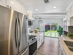 4453 Porter St, Fremont CA 94538