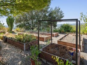 5288 Crown Ct, Castro Valley CA 94552