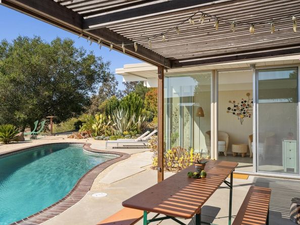 5288 Crown Ct, Castro Valley CA 94552