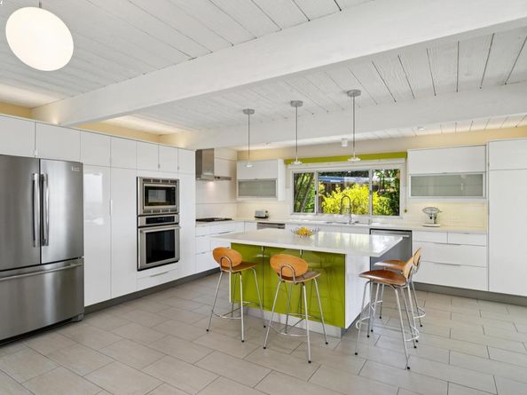 5288 Crown Ct, Castro Valley CA 94552