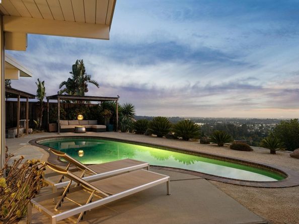 5288 Crown Ct, Castro Valley CA 94552