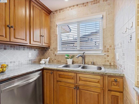 33528 13Th St, Union City CA 94587