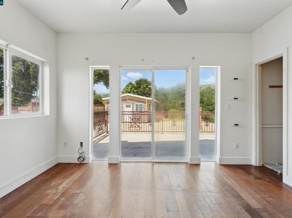 3727 Delmont Ave, Oakland CA 94605