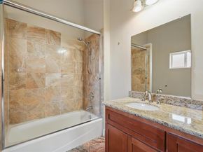 3727 Delmont Ave, Oakland CA 94605