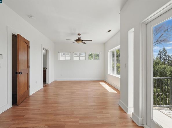 3727 Delmont Ave, Oakland CA 94605