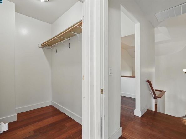 3727 Delmont Ave, Oakland CA 94605
