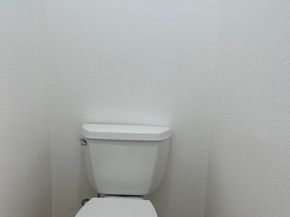 9404 Dunbar Dr, Oakland CA 94603