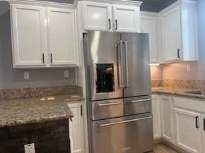 9404 Dunbar Dr, Oakland CA 94603