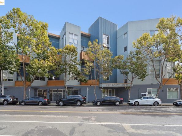 3960 Adeline St 303, Emeryville CA 94608
