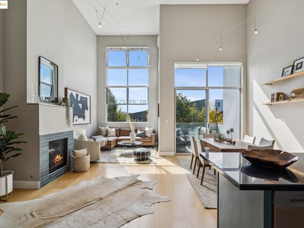 3960 Adeline St 303, Emeryville CA 94608