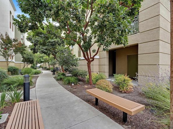 4728 Norris Canyon Rd 206, San Ramon CA 94583